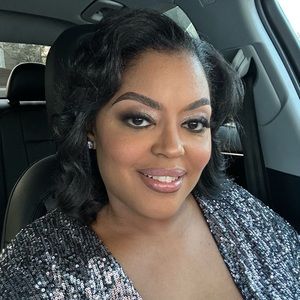 Meet your Posher, Melanie